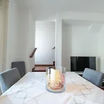 Amazing View Steps To 4beds Ac Self Check-in Holiday home Nazare