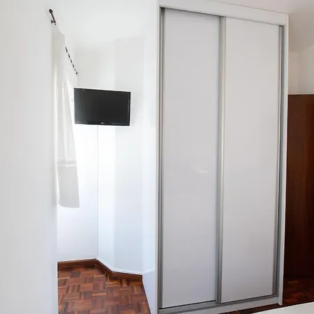 Casa de Férias Steps To 4beds -ac Self Check-in 2024 Reno Nazaré